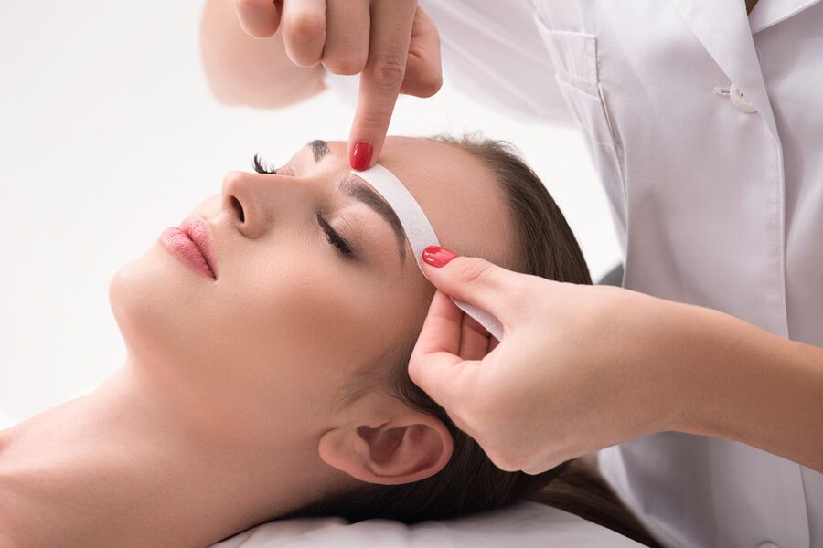 Eye Brow Waxing In Melbourne Florida