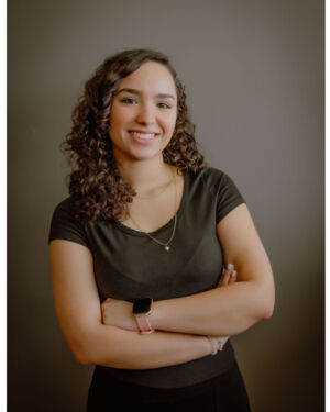 Lacy- Full Specialist Beachside