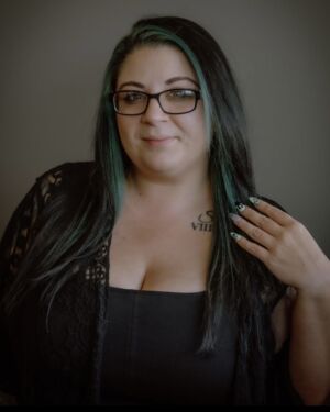 Mandy- Nail Technician Beachside